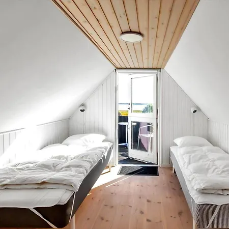 11844-nykobing-sj-egebjergvej-101 *